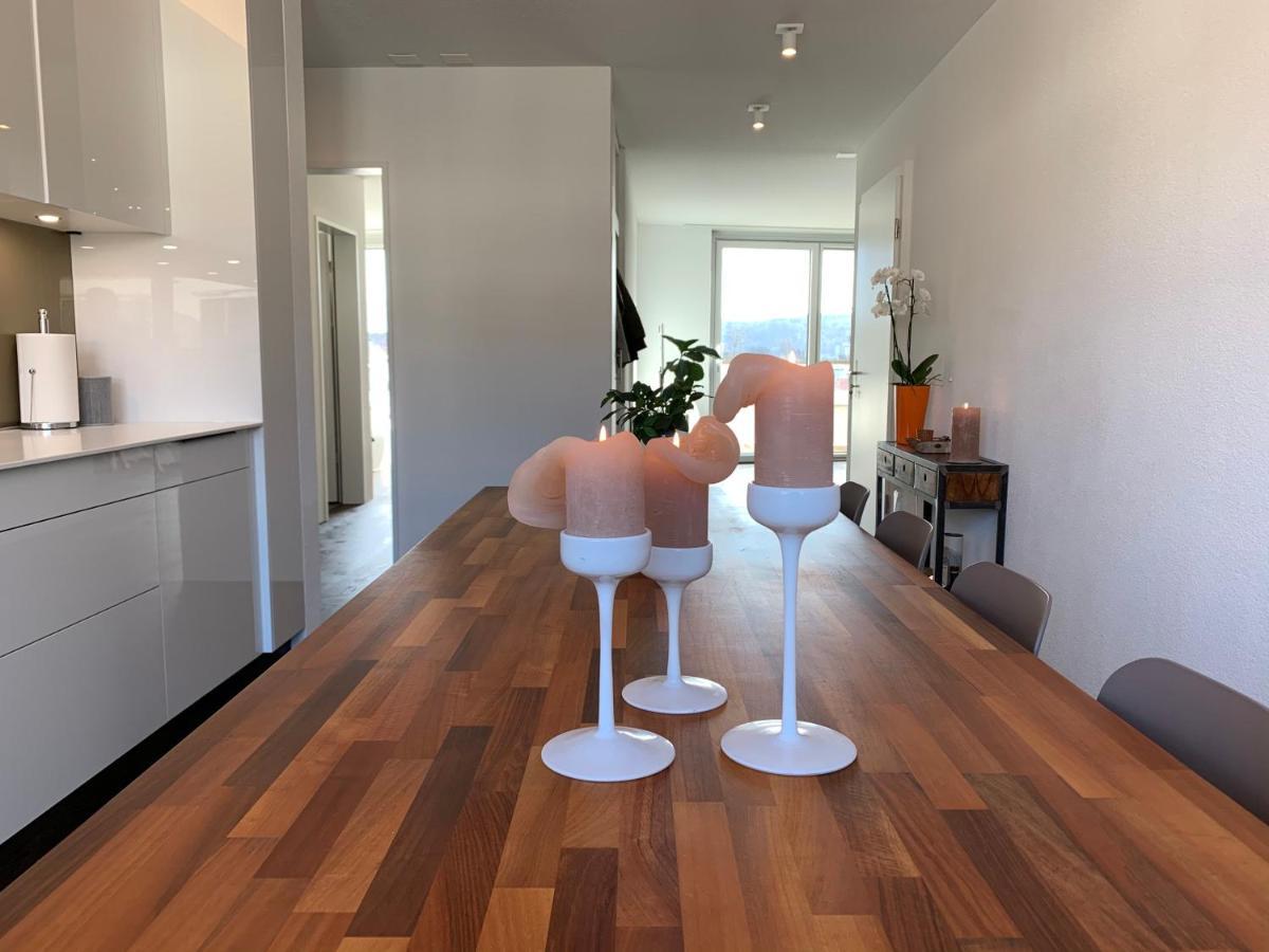Central & Elegant Room In Μπίελ/Μπιένε Εξωτερικό φωτογραφία