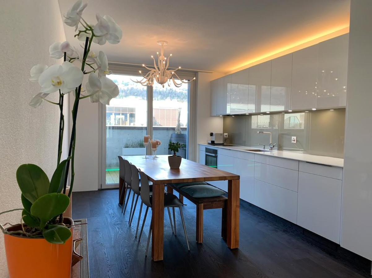 Central & Elegant Room In Μπίελ/Μπιένε Εξωτερικό φωτογραφία